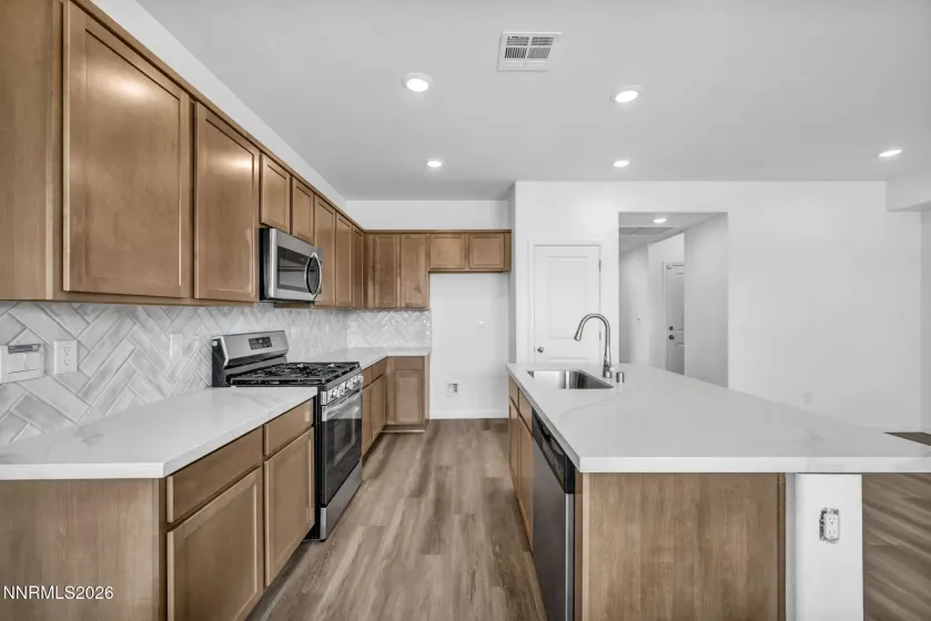 6676 Morgan Mill, Carson City, Nevada 89701, 3 Bedrooms Bedrooms, ,2 BathroomsBathrooms,Residential,Residential,Morgan Mill,250058015