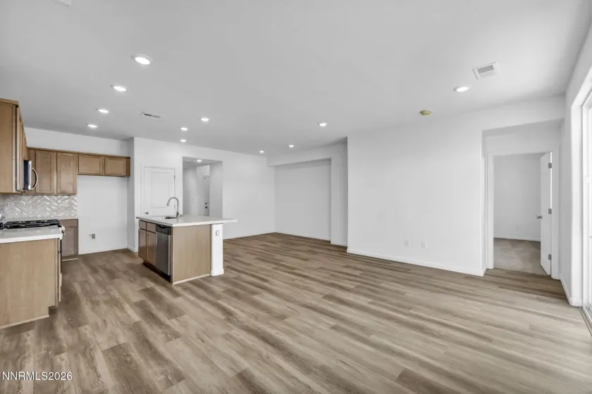 6676 Morgan Mill, Carson City, Nevada 89701, 3 Bedrooms Bedrooms, ,2 BathroomsBathrooms,Residential,Residential,Morgan Mill,250058015