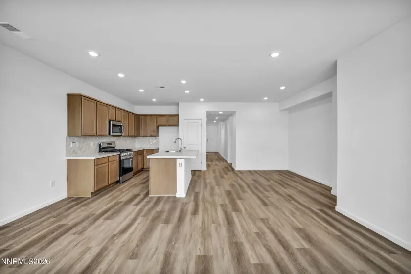 6676 Morgan Mill, Carson City, Nevada 89701, 3 Bedrooms Bedrooms, ,2 BathroomsBathrooms,Residential,Residential,Morgan Mill,250058015