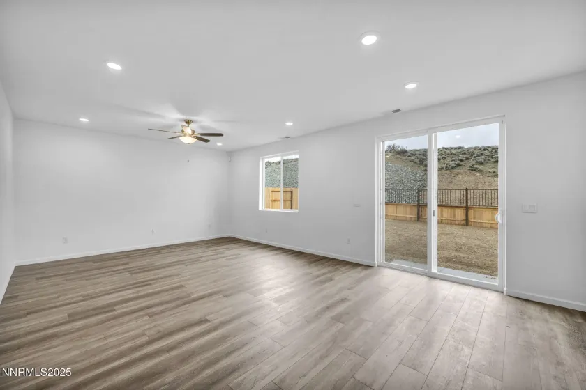 6583 Morgan Mill, Carson City, Nevada 89701, 3 Bedrooms Bedrooms, ,3 BathroomsBathrooms,Residential,Residential,Morgan Mill,250058025