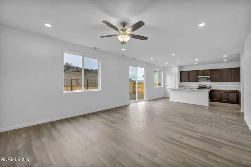 6583 Morgan Mill, Carson City, Nevada 89701, 3 Bedrooms Bedrooms, ,3 BathroomsBathrooms,Residential,Residential,Morgan Mill,250058025