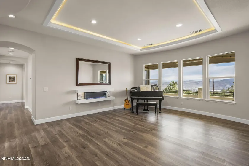 5640 Rue Saint Tropez, Reno, Nevada 89511, 6 Bedrooms Bedrooms, ,6 BathroomsBathrooms,Residential,Residential,Rue Saint Tropez,250058030