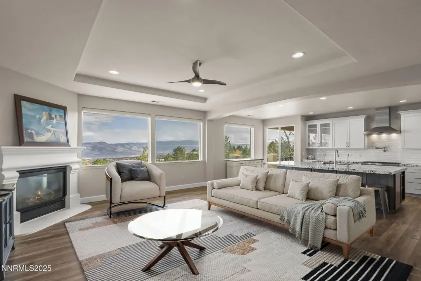 5640 Rue Saint Tropez, Reno, Nevada 89511, 6 Bedrooms Bedrooms, ,6 BathroomsBathrooms,Residential,Residential,Rue Saint Tropez,250058030