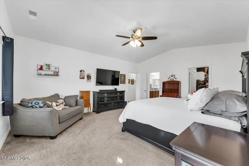 18722 Knott Crk, Reno, Nevada 89508, 4 Bedrooms Bedrooms, ,3 BathroomsBathrooms,Residential,Residential,Knott Crk,250058033