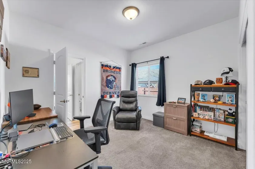 18722 Knott Crk, Reno, Nevada 89508, 4 Bedrooms Bedrooms, ,3 BathroomsBathrooms,Residential,Residential,Knott Crk,250058033