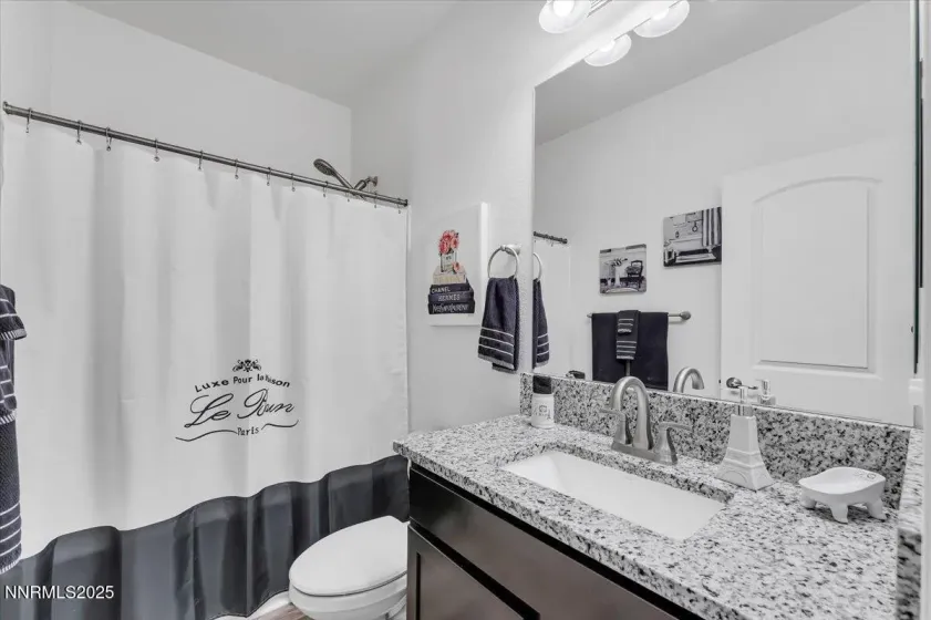 18722 Knott Crk, Reno, Nevada 89508, 4 Bedrooms Bedrooms, ,3 BathroomsBathrooms,Residential,Residential,Knott Crk,250058033