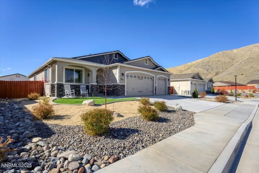 18722 Knott Crk, Reno, Nevada 89508, 4 Bedrooms Bedrooms, ,3 BathroomsBathrooms,Residential,Residential,Knott Crk,250058033