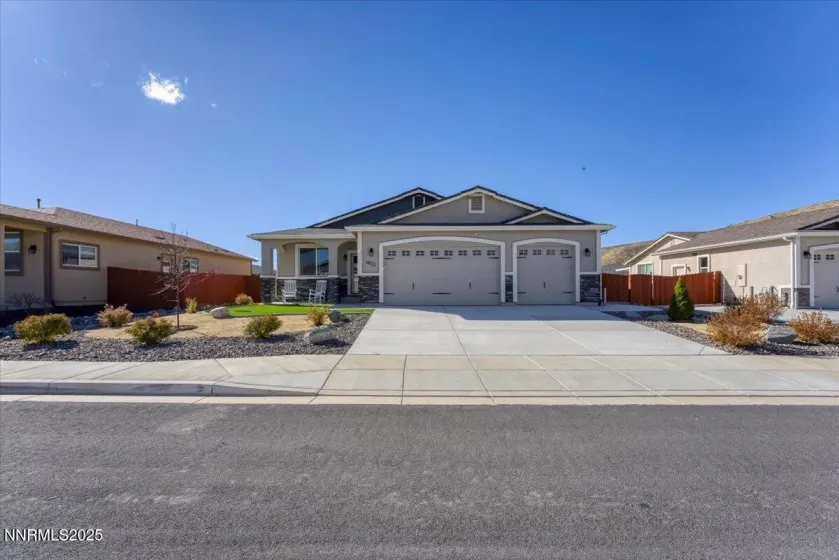 18722 Knott Crk, Reno, Nevada 89508, 4 Bedrooms Bedrooms, ,3 BathroomsBathrooms,Residential,Residential,Knott Crk,250058033