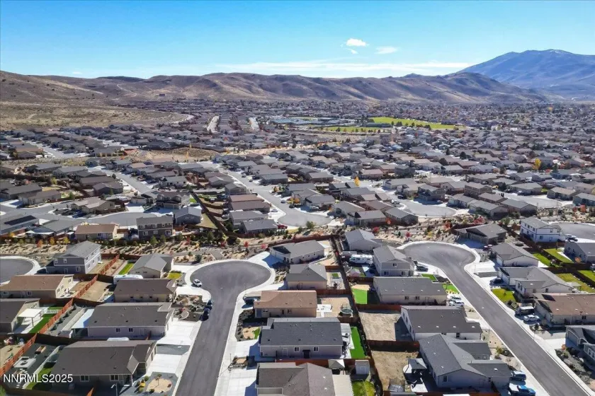 18722 Knott Crk, Reno, Nevada 89508, 4 Bedrooms Bedrooms, ,3 BathroomsBathrooms,Residential,Residential,Knott Crk,250058033