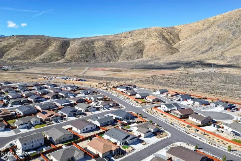 18722 Knott Crk, Reno, Nevada 89508, 4 Bedrooms Bedrooms, ,3 BathroomsBathrooms,Residential,Residential,Knott Crk,250058033