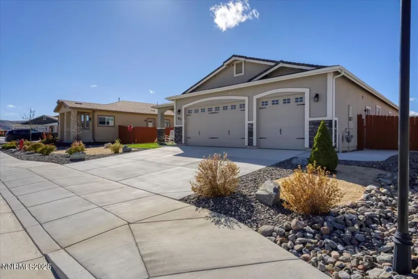 18722 Knott Crk, Reno, Nevada 89508, 4 Bedrooms Bedrooms, ,3 BathroomsBathrooms,Residential,Residential,Knott Crk,250058033