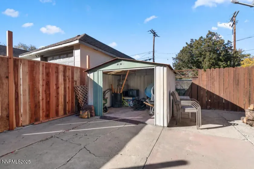 10 Lincoln, Sparks, Nevada 89431, 3 Bedrooms Bedrooms, ,2 BathroomsBathrooms,Residential,Residential,Lincoln,250058038