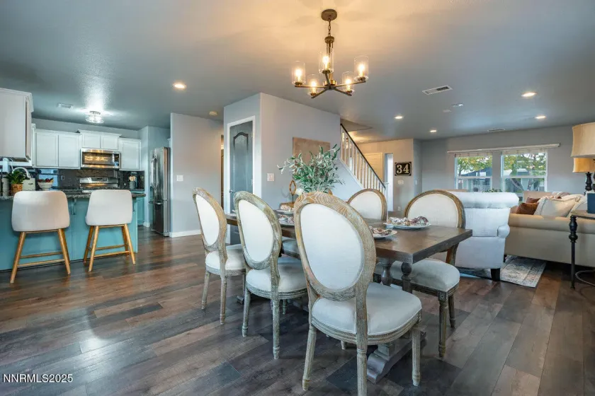 1378 Pin Oak, Gardnerville, Nevada 89410, 4 Bedrooms Bedrooms, ,3 BathroomsBathrooms,Residential,Residential,Pin Oak,250058039