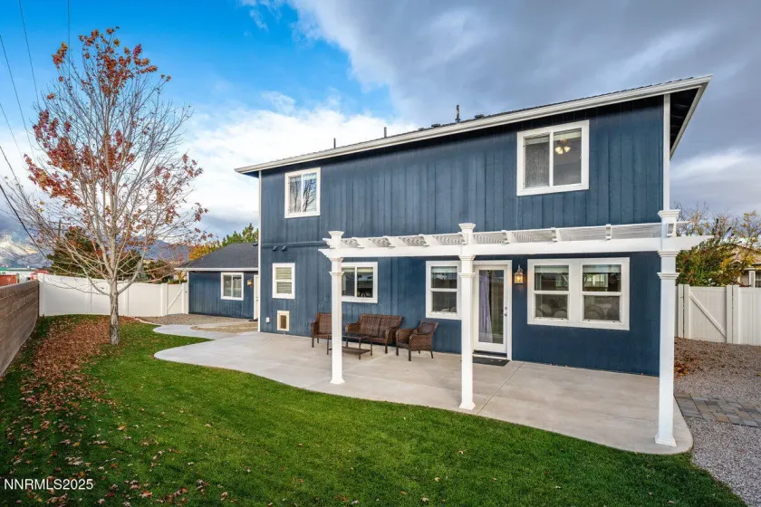 1378 Pin Oak, Gardnerville, Nevada 89410, 4 Bedrooms Bedrooms, ,3 BathroomsBathrooms,Residential,Residential,Pin Oak,250058039