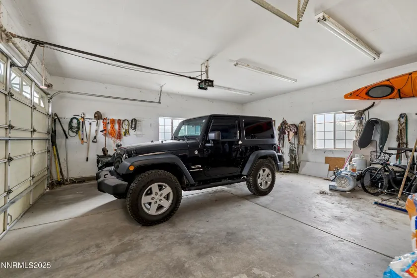 955 Carol, Fernley, Nevada 89408, 4 Bedrooms Bedrooms, ,3 BathroomsBathrooms,Residential,Residential,Carol,250058040