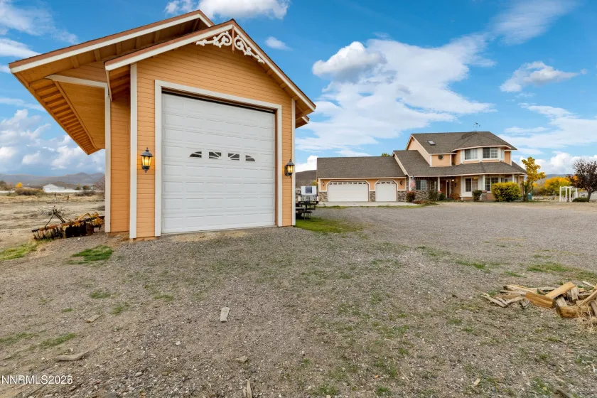 955 Carol, Fernley, Nevada 89408, 4 Bedrooms Bedrooms, ,3 BathroomsBathrooms,Residential,Residential,Carol,250058040