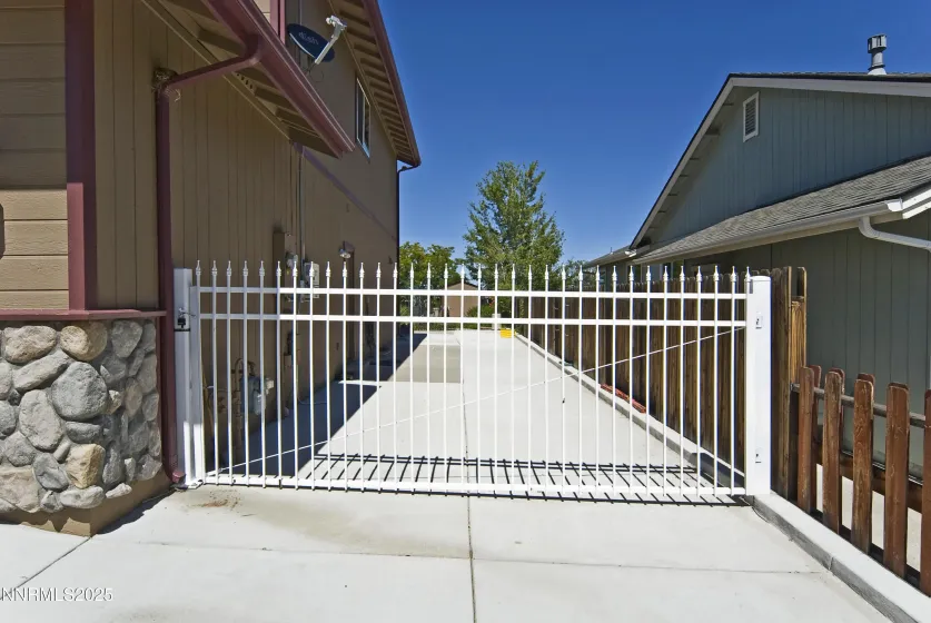 925 Sauvignon, Reno, Nevada 89506, 4 Bedrooms Bedrooms, ,3 BathroomsBathrooms,Residential,Residential,Sauvignon,250005158