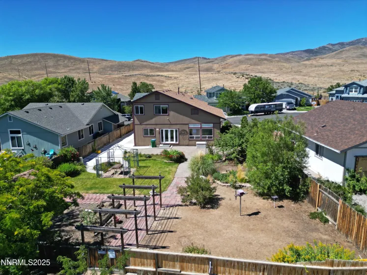 925 Sauvignon, Reno, Nevada 89506, 4 Bedrooms Bedrooms, ,3 BathroomsBathrooms,Residential,Residential,Sauvignon,250005158