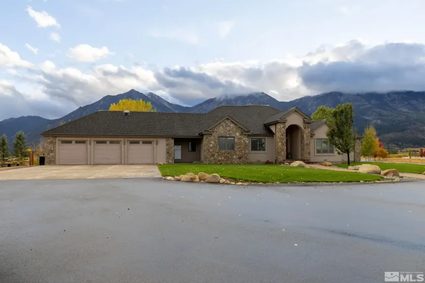 615 Fork Vista, Gardnerville, Nevada 89460, 4 Bedrooms Bedrooms, ,3 BathroomsBathrooms,Residential,Residential,Fork Vista,240014929