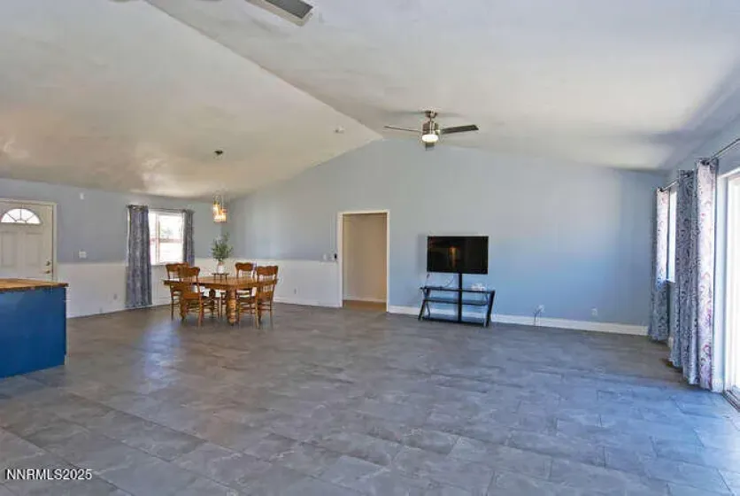 1141 Centerville, Gardnerville, Nevada 89460, 3 Bedrooms Bedrooms, ,2 BathroomsBathrooms,Residential,Residential,Centerville,250058077