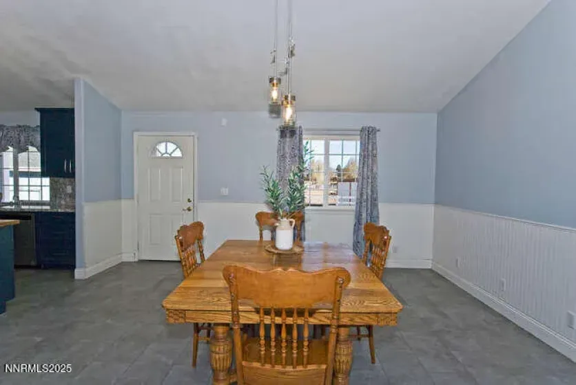 1141 Centerville, Gardnerville, Nevada 89460, 3 Bedrooms Bedrooms, ,2 BathroomsBathrooms,Residential,Residential,Centerville,250058077