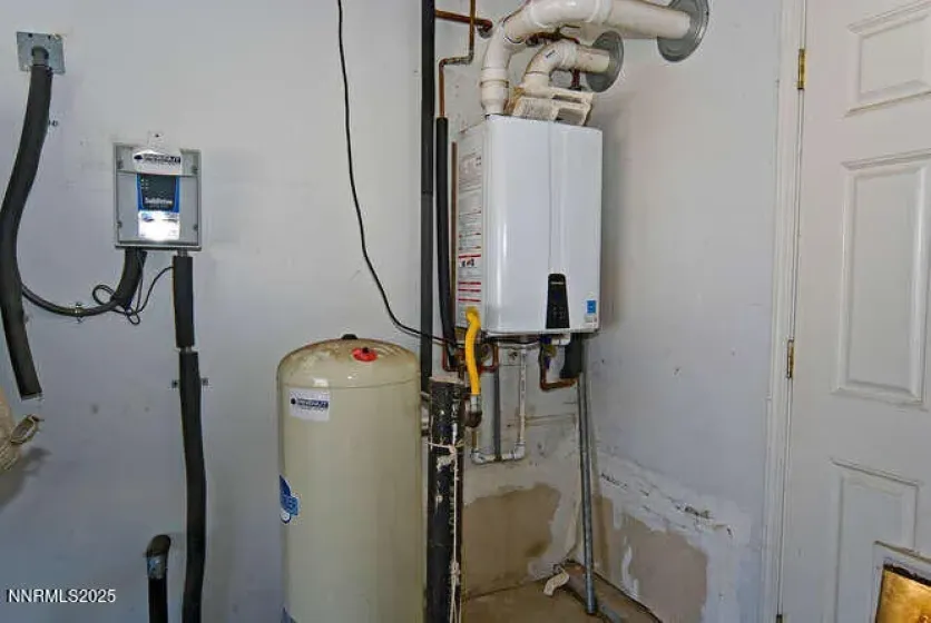 1141 Centerville, Gardnerville, Nevada 89460, 3 Bedrooms Bedrooms, ,2 BathroomsBathrooms,Residential,Residential,Centerville,250058077