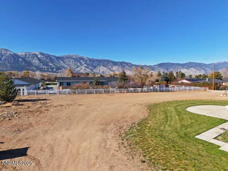 1141 Centerville, Gardnerville, Nevada 89460, 3 Bedrooms Bedrooms, ,2 BathroomsBathrooms,Residential,Residential,Centerville,250058077