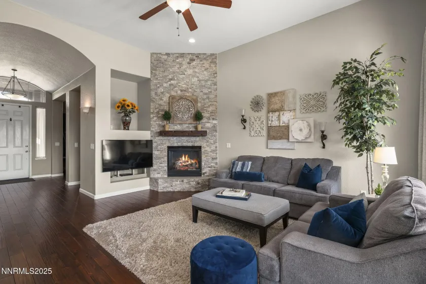 5502 New Mexico, Reno, Nevada 89511, 5 Bedrooms Bedrooms, ,3 BathroomsBathrooms,Residential,Residential,New Mexico,250058078