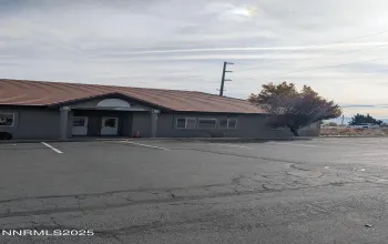2145 Green Vista, Sparks, Nevada 89431, ,Commercial Sale,Residential,Green Vista,250058079
