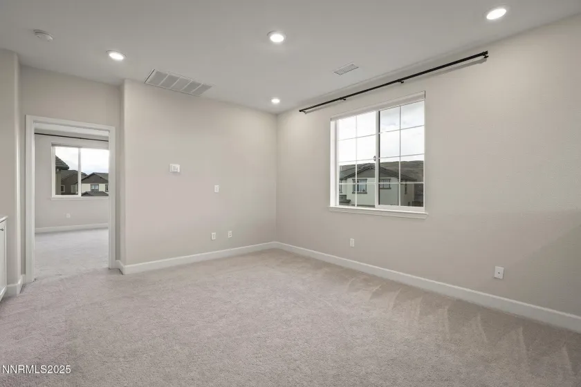 1119 Roswell, Sparks, Nevada 89436, 4 Bedrooms Bedrooms, ,3 BathroomsBathrooms,Residential,Residential,Roswell,250057905