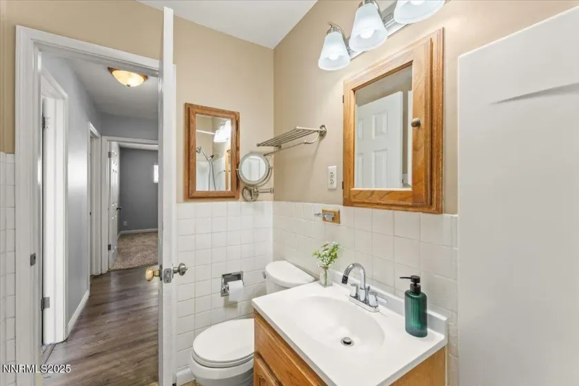 1345 Plymouth, Sparks, Nevada 89431, 3 Bedrooms Bedrooms, ,1 BathroomBathrooms,Residential,Residential,Plymouth,250053817