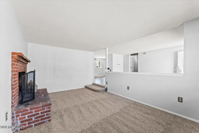 1345 Plymouth, Sparks, Nevada 89431, 3 Bedrooms Bedrooms, ,1 BathroomBathrooms,Residential,Residential,Plymouth,250053817