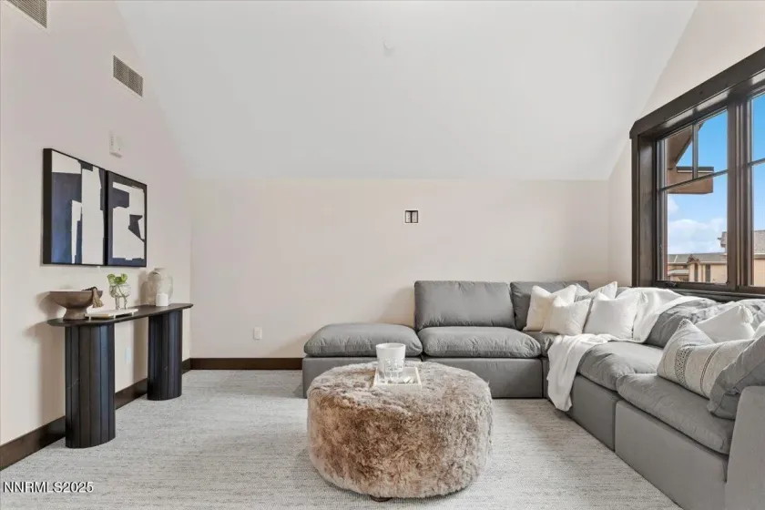 36 Beach Club, Stateline, Nevada 89449, 4 Bedrooms Bedrooms, ,4 BathroomsBathrooms,Residential,Residential,Beach Club,250058092