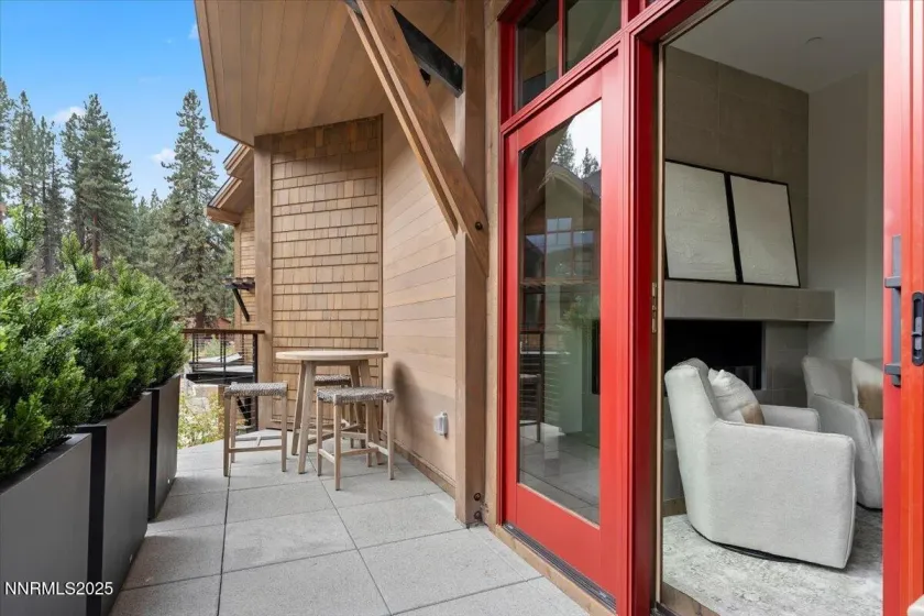 36 Beach Club, Stateline, Nevada 89449, 4 Bedrooms Bedrooms, ,4 BathroomsBathrooms,Residential,Residential,Beach Club,250058092