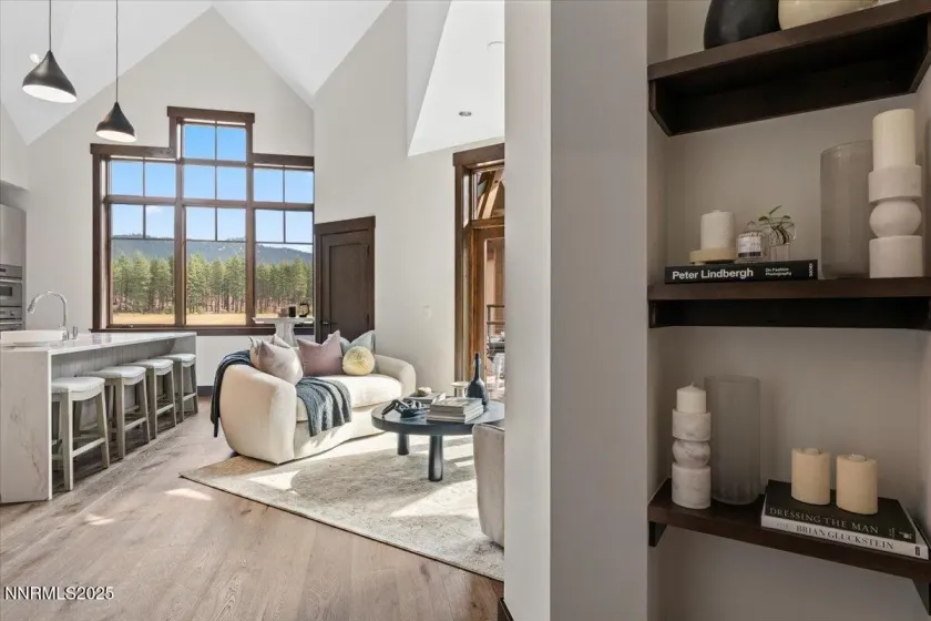 36 Beach Club, Stateline, Nevada 89449, 4 Bedrooms Bedrooms, ,4 BathroomsBathrooms,Residential,Residential,Beach Club,250058092