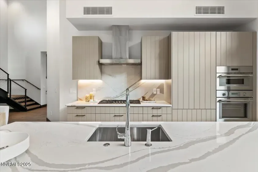 36 Beach Club, Stateline, Nevada 89449, 4 Bedrooms Bedrooms, ,4 BathroomsBathrooms,Residential,Residential,Beach Club,250058092