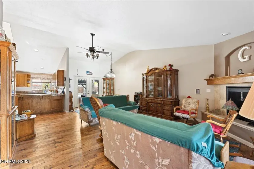 3195 Quick Cal, Fernley, Nevada 89408, 3 Bedrooms Bedrooms, ,2 BathroomsBathrooms,Residential,Residential,Quick Cal,250058094