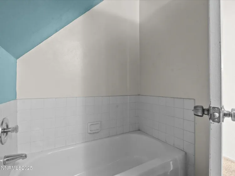 1450 Wyoming, Reno, Nevada 89503, 4 Bedrooms Bedrooms, ,2 BathroomsBathrooms,Residential,Residential,Wyoming,250058096