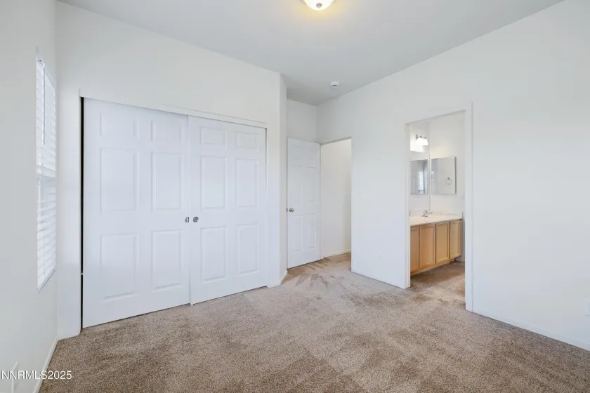 5420 Desert Peach, Sparks, Nevada 89436, 4 Bedrooms Bedrooms, ,3 BathroomsBathrooms,Residential,Residential,Desert Peach,250058098