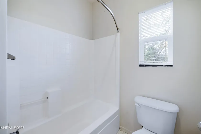 5420 Desert Peach, Sparks, Nevada 89436, 4 Bedrooms Bedrooms, ,3 BathroomsBathrooms,Residential,Residential,Desert Peach,250058098