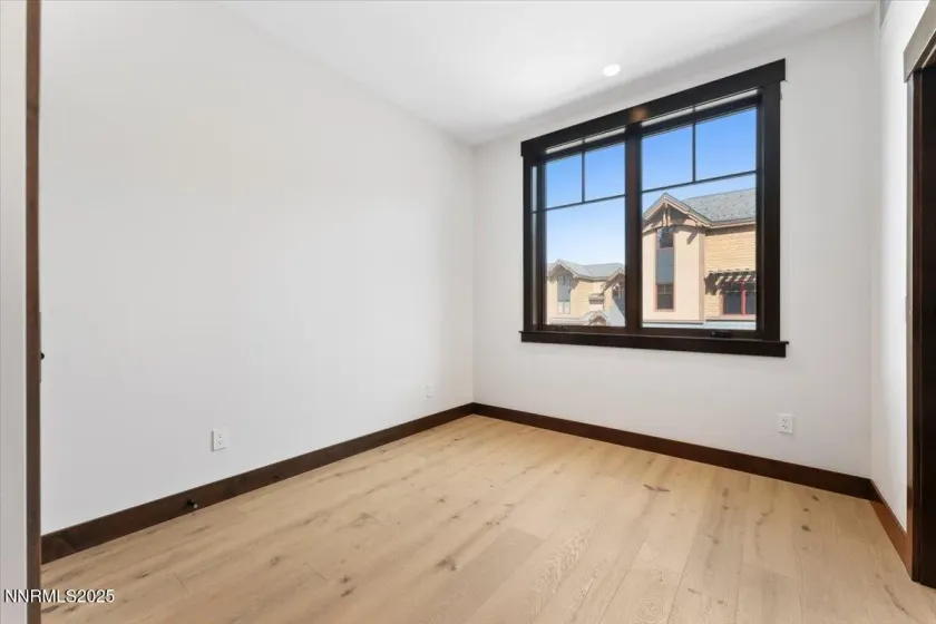 46 Beach Club, Stateline, Nevada 89449, 3 Bedrooms Bedrooms, ,3 BathroomsBathrooms,Residential,Residential,Beach Club,250058101