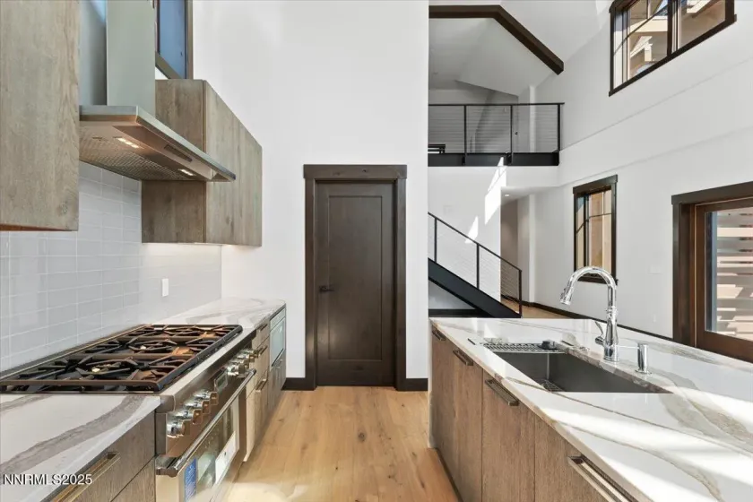 46 Beach Club, Stateline, Nevada 89449, 3 Bedrooms Bedrooms, ,3 BathroomsBathrooms,Residential,Residential,Beach Club,250058101