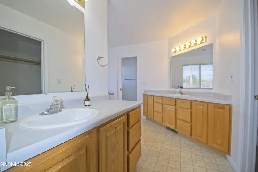 1905 Lake Shore, Washoe Valley, Nevada 89704, 3 Bedrooms Bedrooms, ,3 BathroomsBathrooms,Residential Lease,Manufactured,Lake Shore,250058103