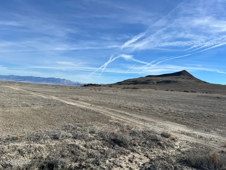 T27 R31 SEC 19, Lovelock, Nevada 89419, ,Land,Residential,SEC 19,250058109
