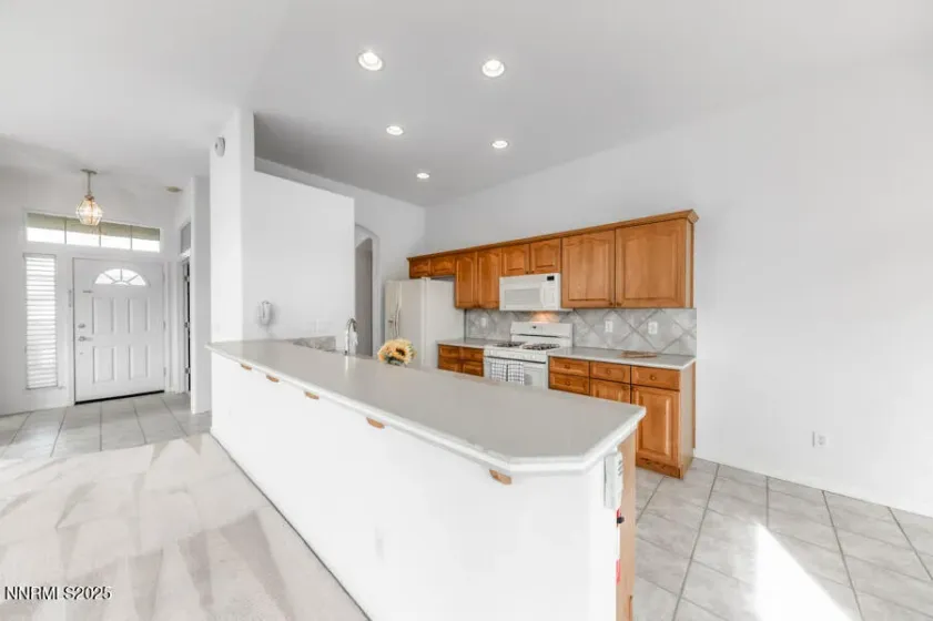 9790 Frankwood, Reno, Nevada 89521, 3 Bedrooms Bedrooms, ,2 BathroomsBathrooms,Residential,Residential,Frankwood,250058111