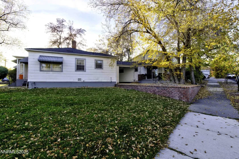 407 Imperial, Reno, Nevada 89503, ,Residential Income,Residential,Imperial,250058110