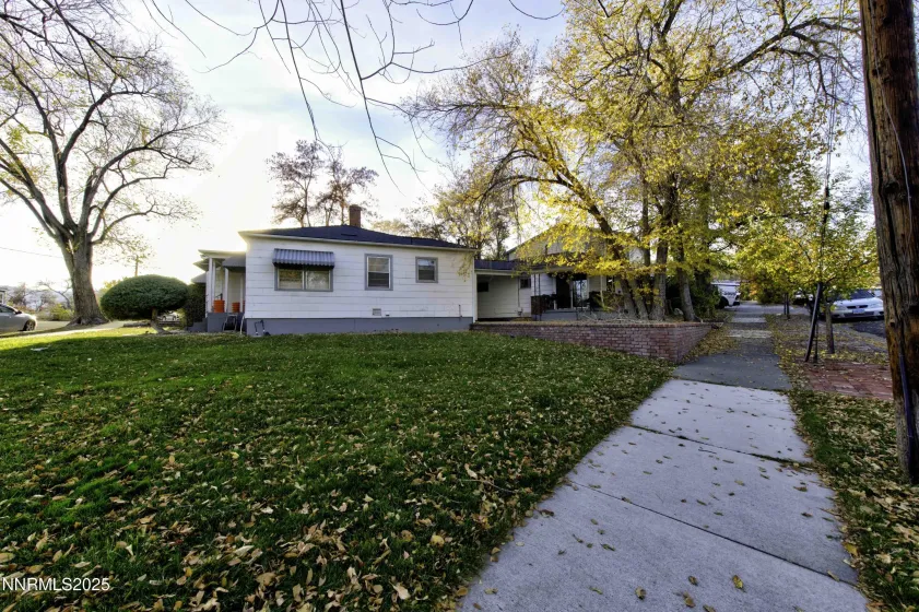 407 Imperial, Reno, Nevada 89503, ,Residential Income,Residential,Imperial,250058110