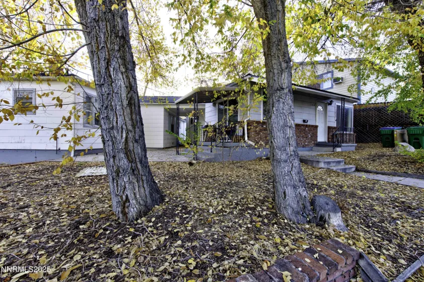 407 Imperial, Reno, Nevada 89503, ,Residential Income,Residential,Imperial,250058110