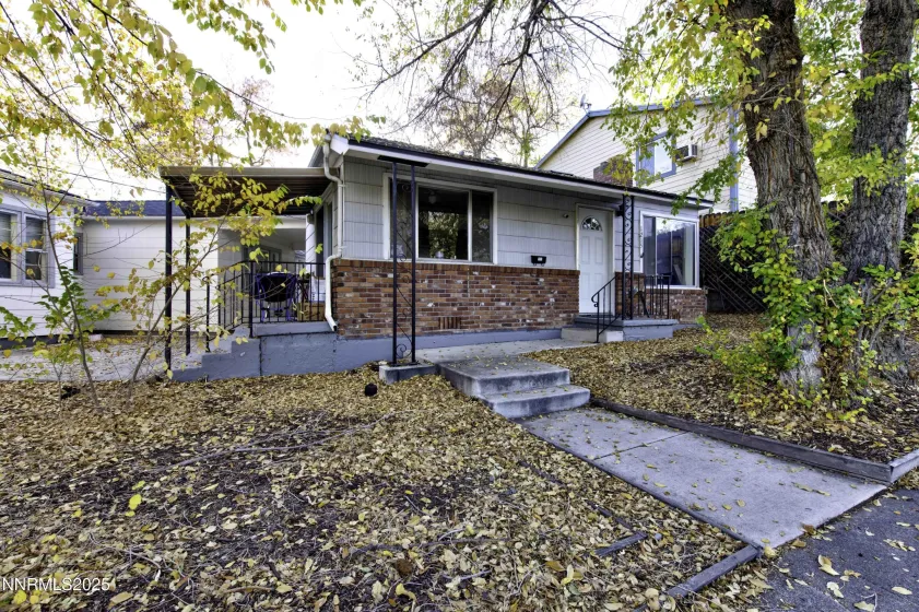 407 Imperial, Reno, Nevada 89503, ,Residential Income,Residential,Imperial,250058110