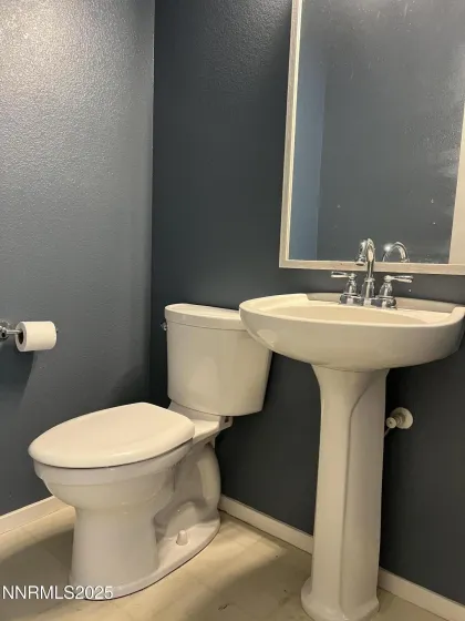 3245 Gerona, Sparks, Nevada 89436, 4 Bedrooms Bedrooms, ,3 BathroomsBathrooms,Residential,Residential,Gerona,250058112